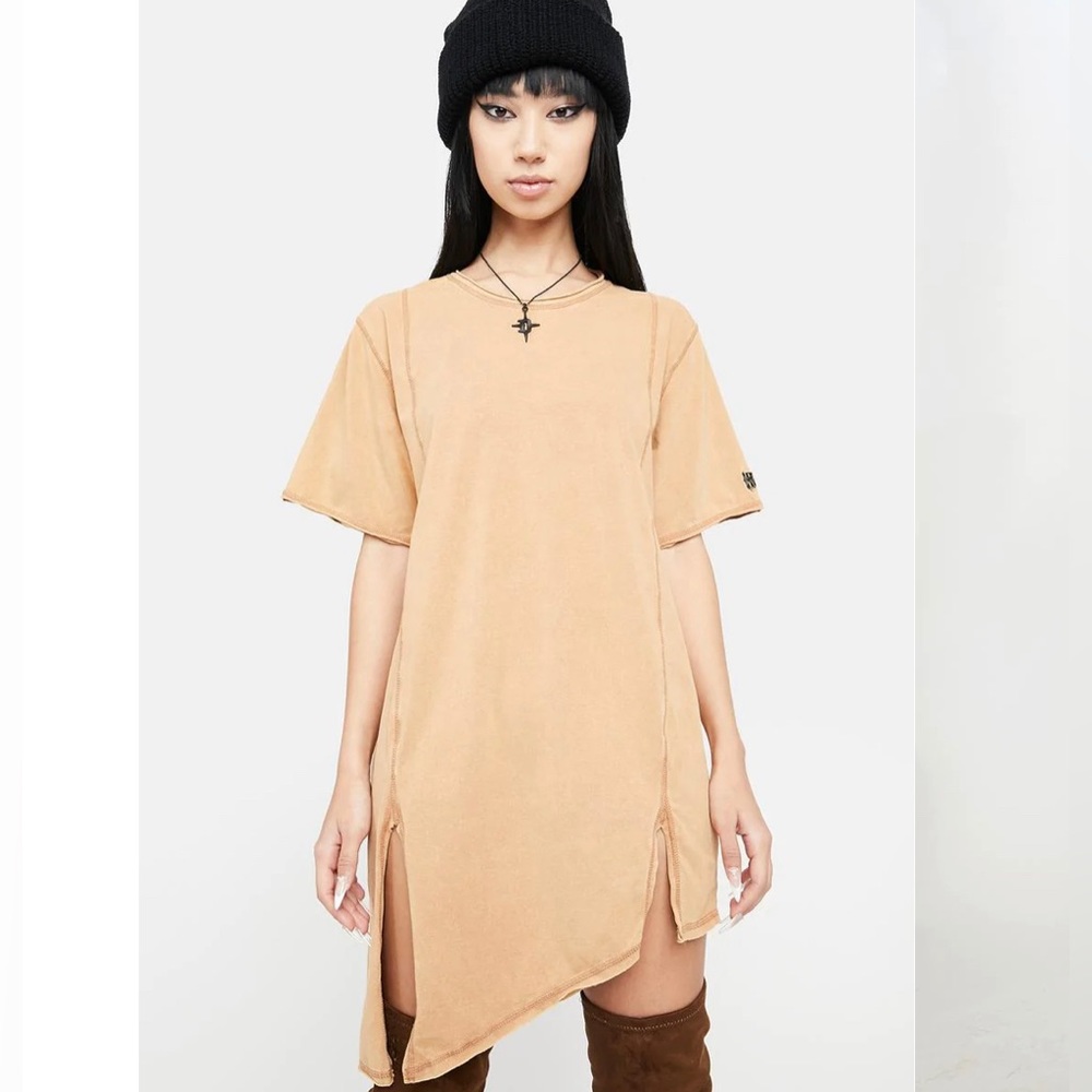 Darkr Wavs tee